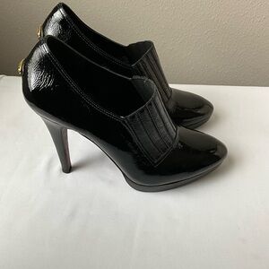 BCBG MAXAZRIA, Black Patent Leather Heels, Size 10 M